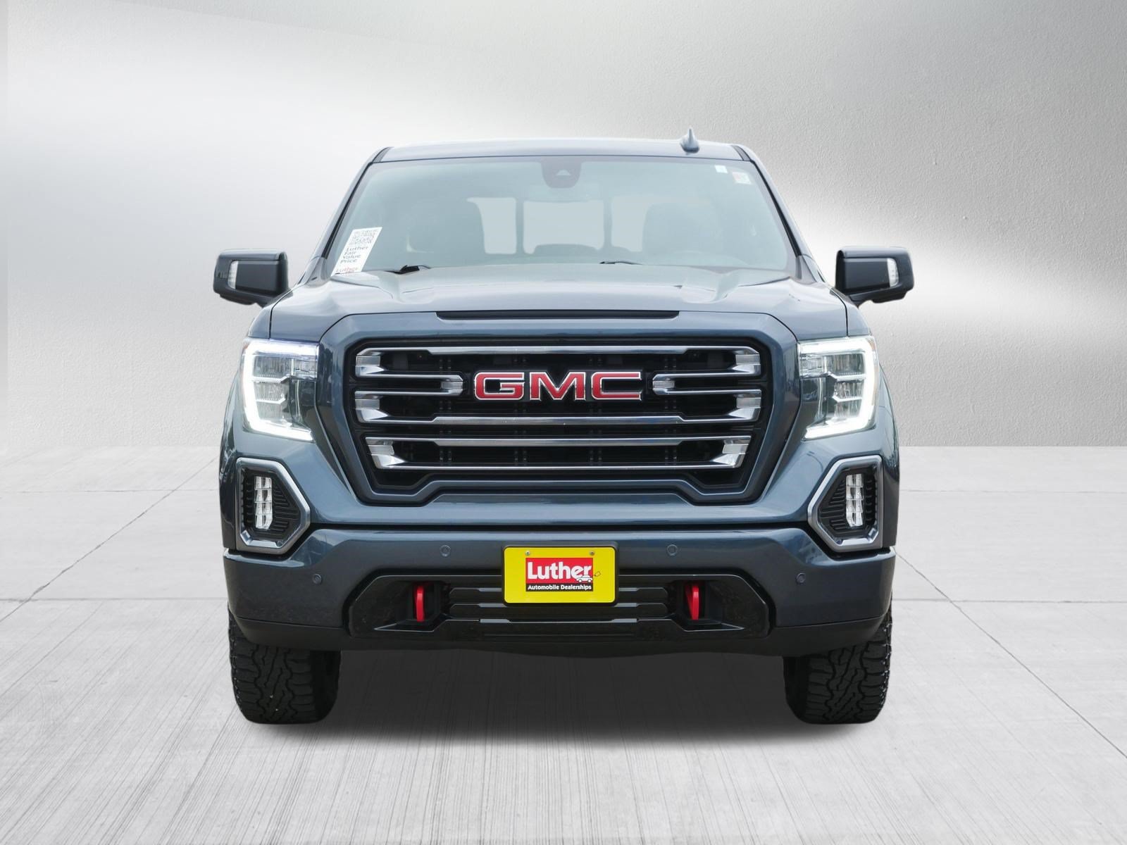 Used 2021 GMC Sierra 1500 AT4 w/ AT4 Value Package AWD/4WD image 2
