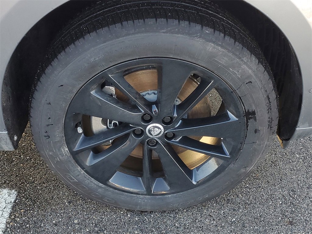 New 2026 Jaguar F-PACE R-Dynamic S image 5