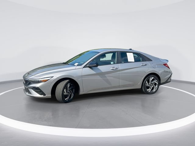 Certified 2025 Hyundai Elantra Sport w/ Cargo Package