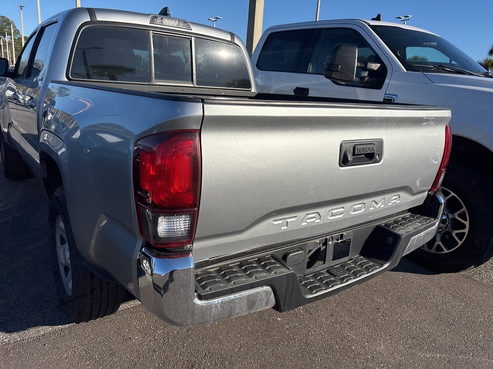 Used 2023 Toyota Tacoma SR5 image 4
