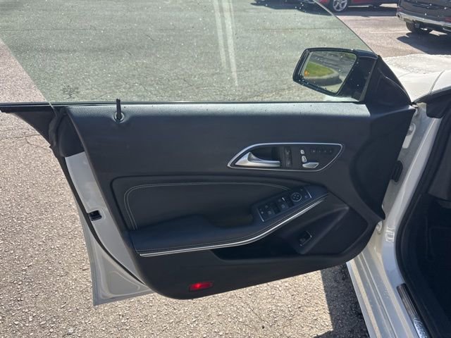 Used 2018 Mercedes-Benz CLA 250 4MATIC image 13