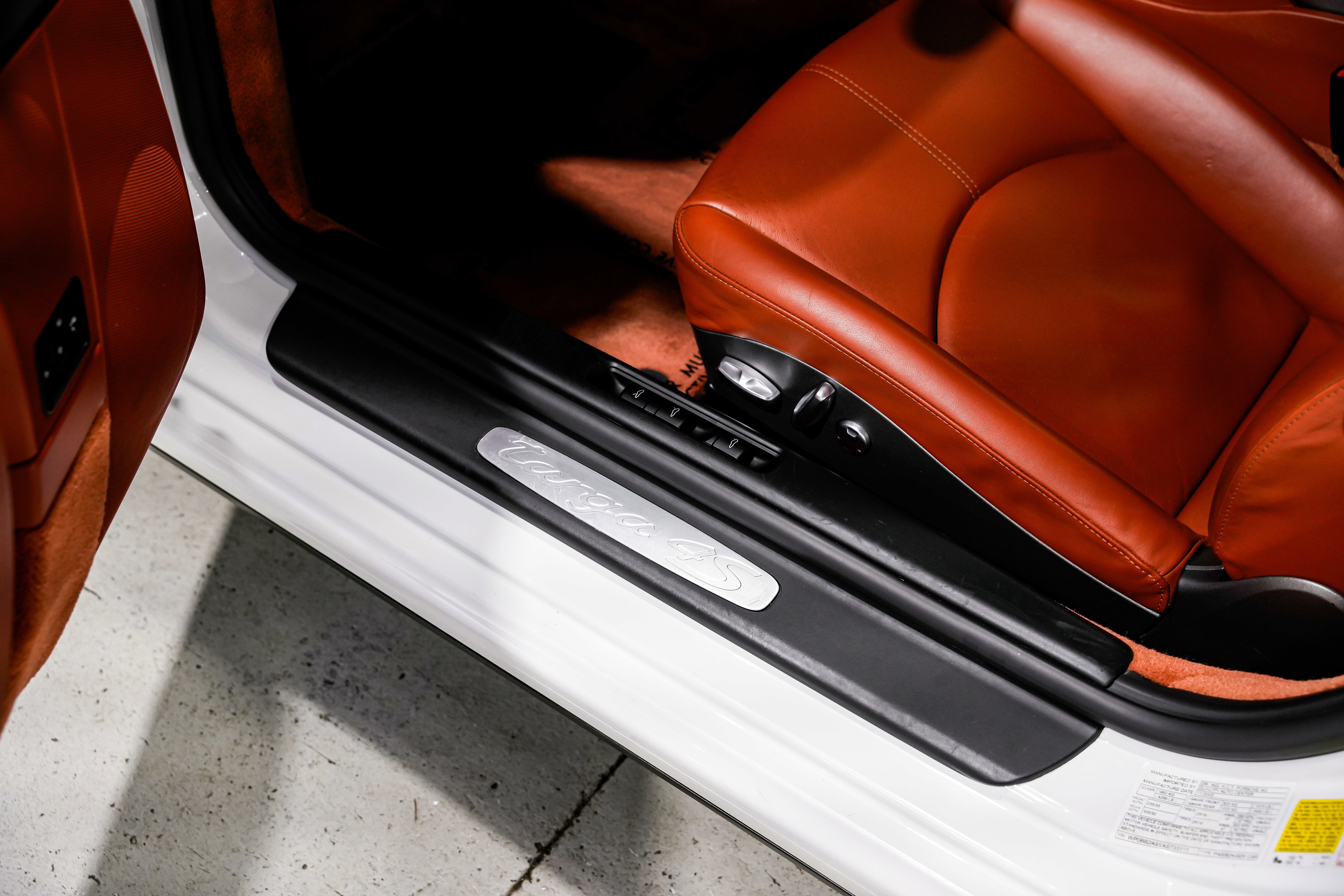 Used 2010 Porsche 911 Targa 4S image 25