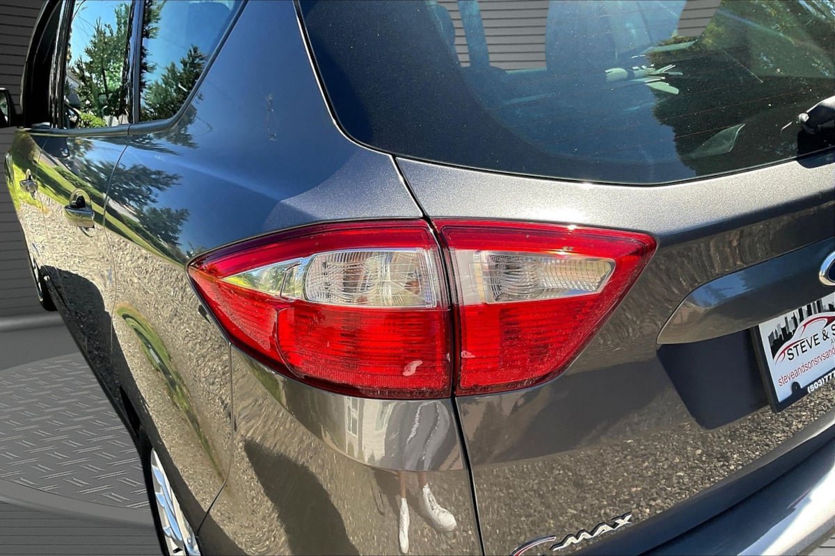 Used 2013 Ford C-MAX SE FWD image 22