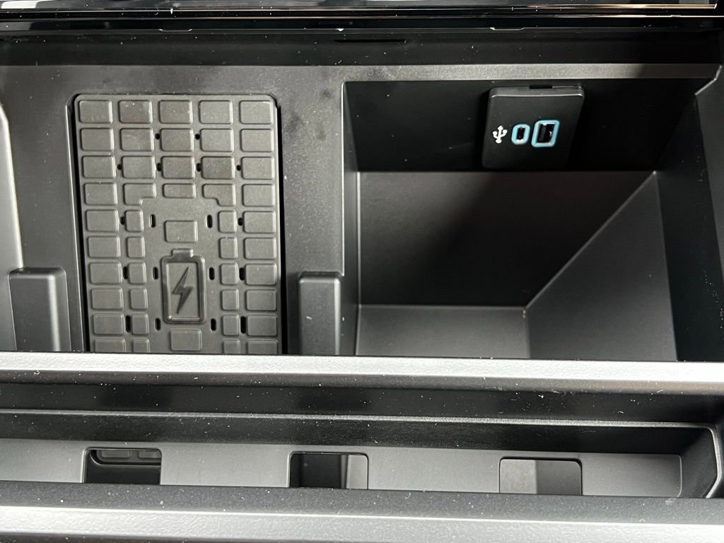 New 2026 Ford F250 Lariat w/ Lariat Premium Package image 33