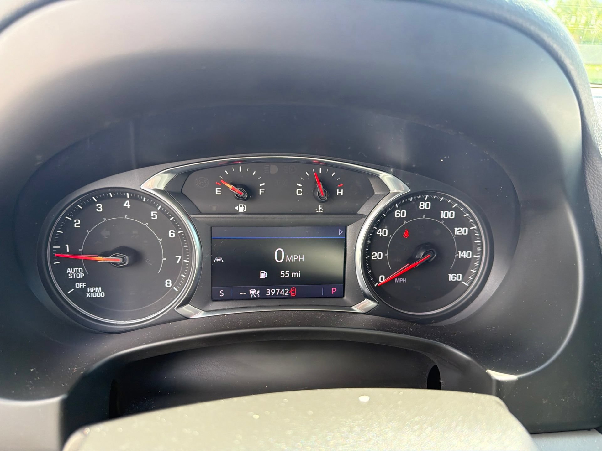 Used 2022 GMC Terrain SLT w/ Tech Package FWD image 14