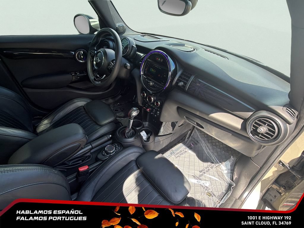 Used 2019 MINI Cooper S w/ Signature Upholstery Package FWD image 31