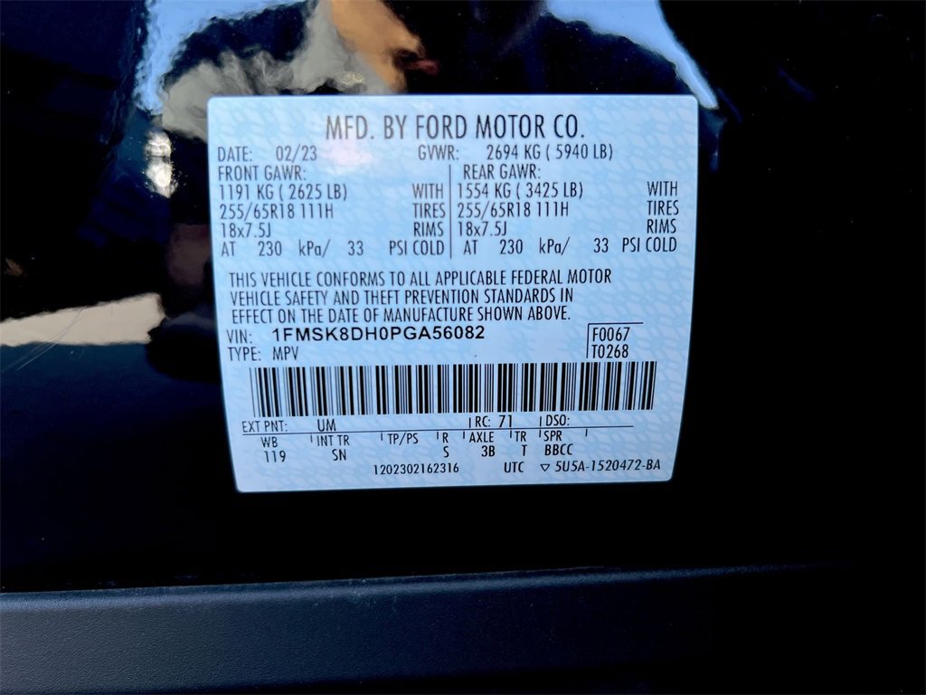 Used 2023 Ford Explorer XLT w/ Equipment Group 202A image 28