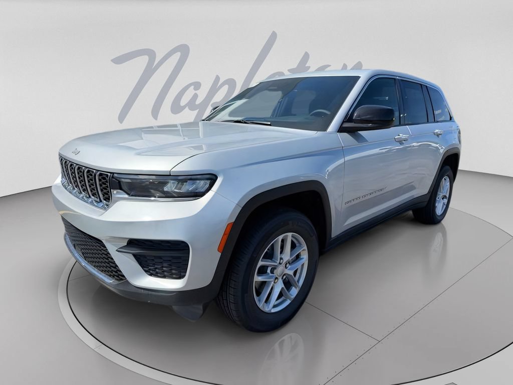 New 2026 Jeep Grand Cherokee Laredo X RWD image 4