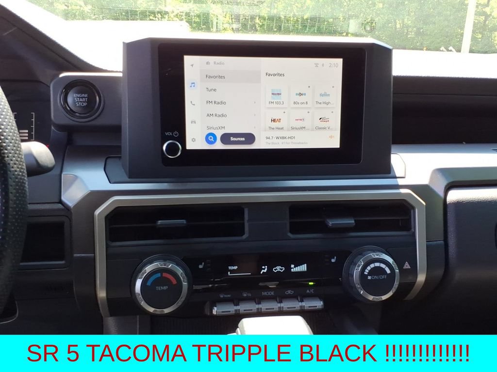 Used 2025 Toyota Tacoma SR5 AWD/4WD image 20
