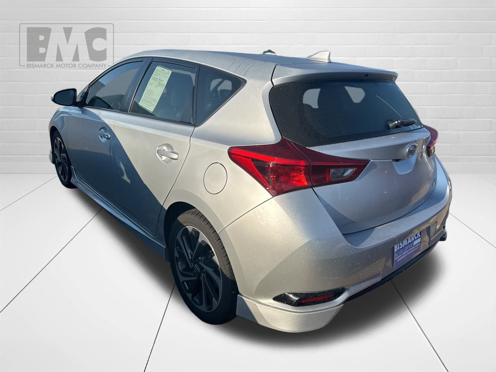 Used 2016 Scion iM image 7