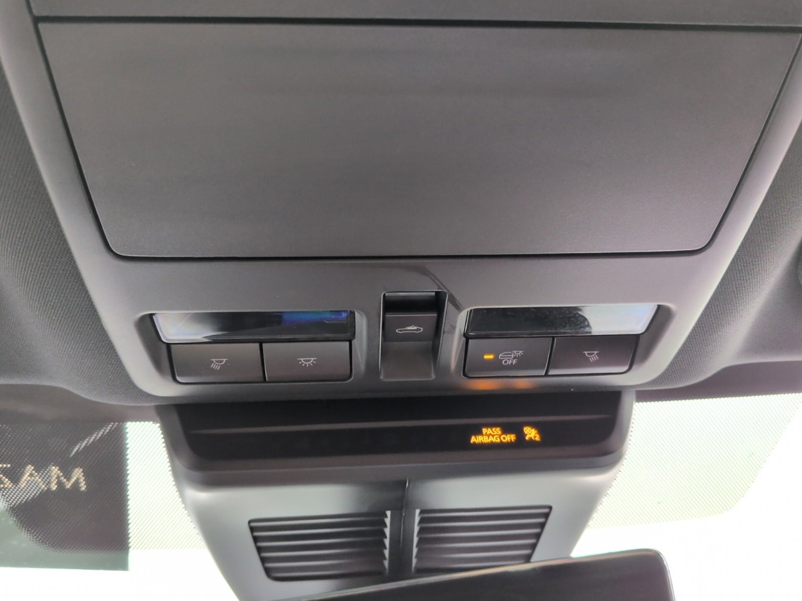 Certified 2025 MAZDA CX-70 Plug-In Hybrid w/ Premium Plus image 36