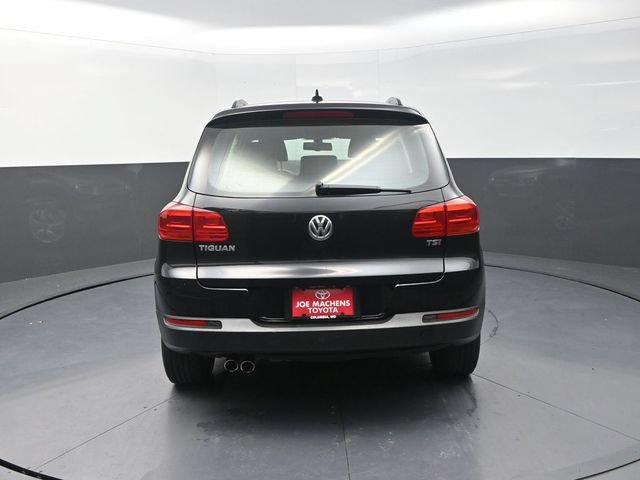 Used 2017 Volkswagen Tiguan S FWD image 7