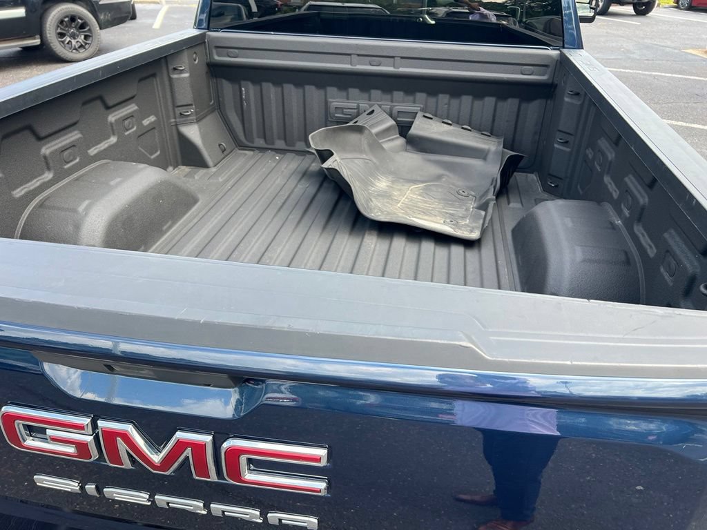 Used 2020 GMC Sierra 1500 SLE w/ X31 Off-Road Package AWD/4WD image 8