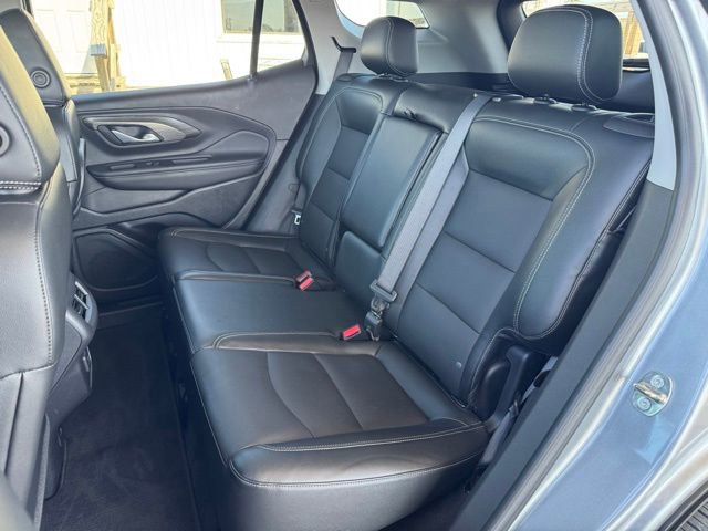 Used 2023 GMC Terrain SLT w/ Tech Package FWD image 23