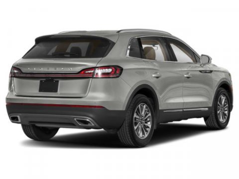 Used 2023 Lincoln Nautilus Reserve w/ Class II Trailer Tow Package FWD image 2