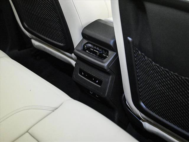 Certified 2025 Audi Q6 e-tron Premium Plus w/ Premium Plus AWD/4WD image 18