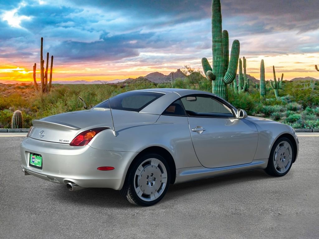 Used 2004 Lexus SC 430 Convertible image 3