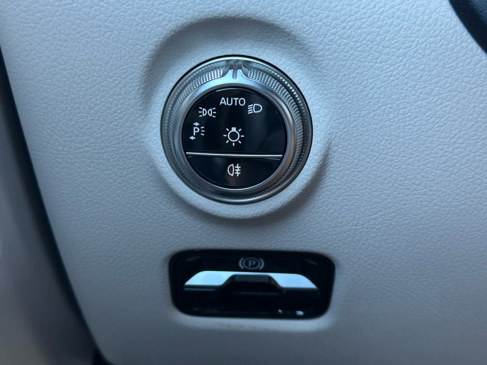 Certified 2025 Mercedes-Benz C 300 C 300 image 29