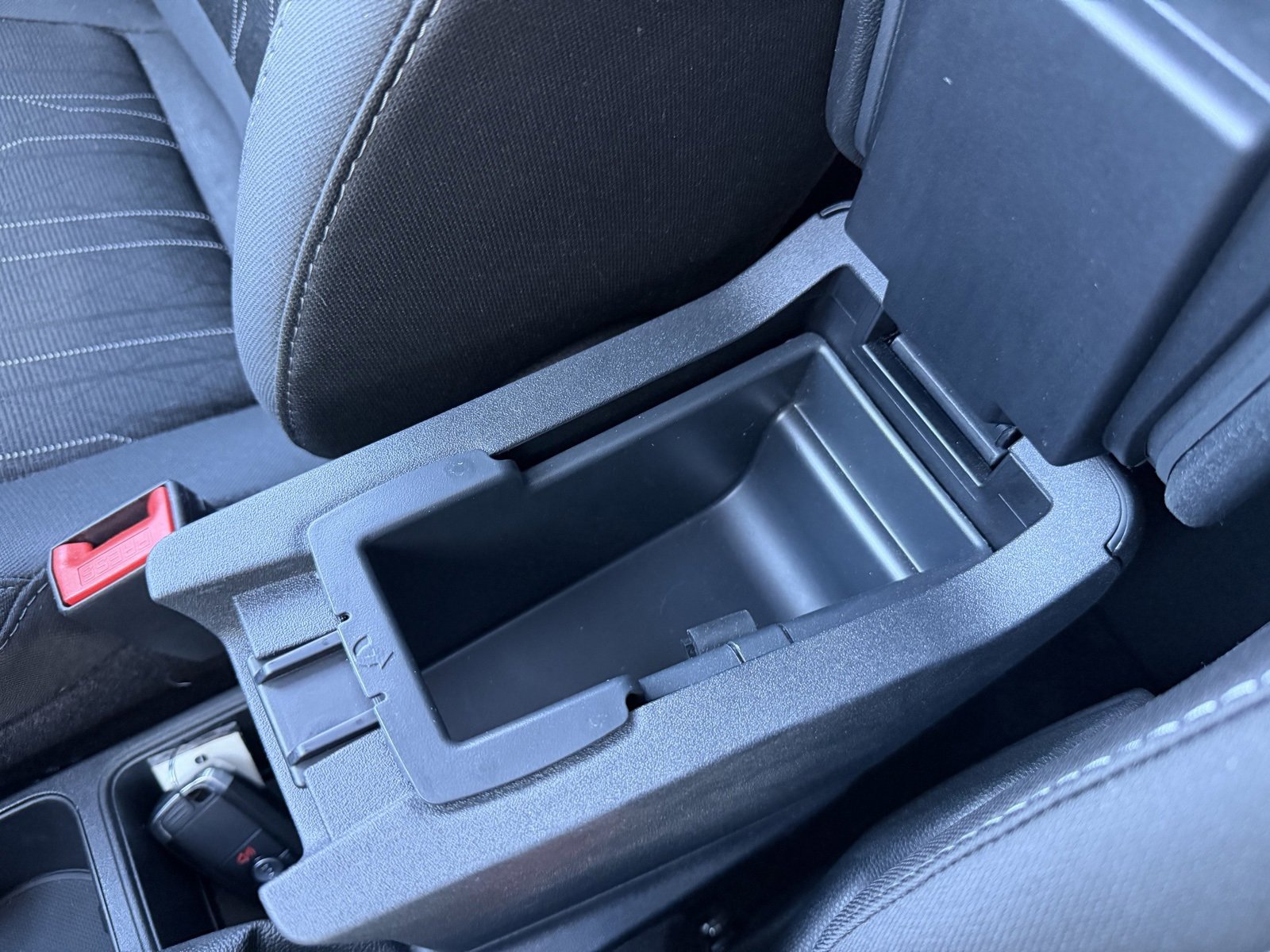 Used 2021 Ford EcoSport SE image 25