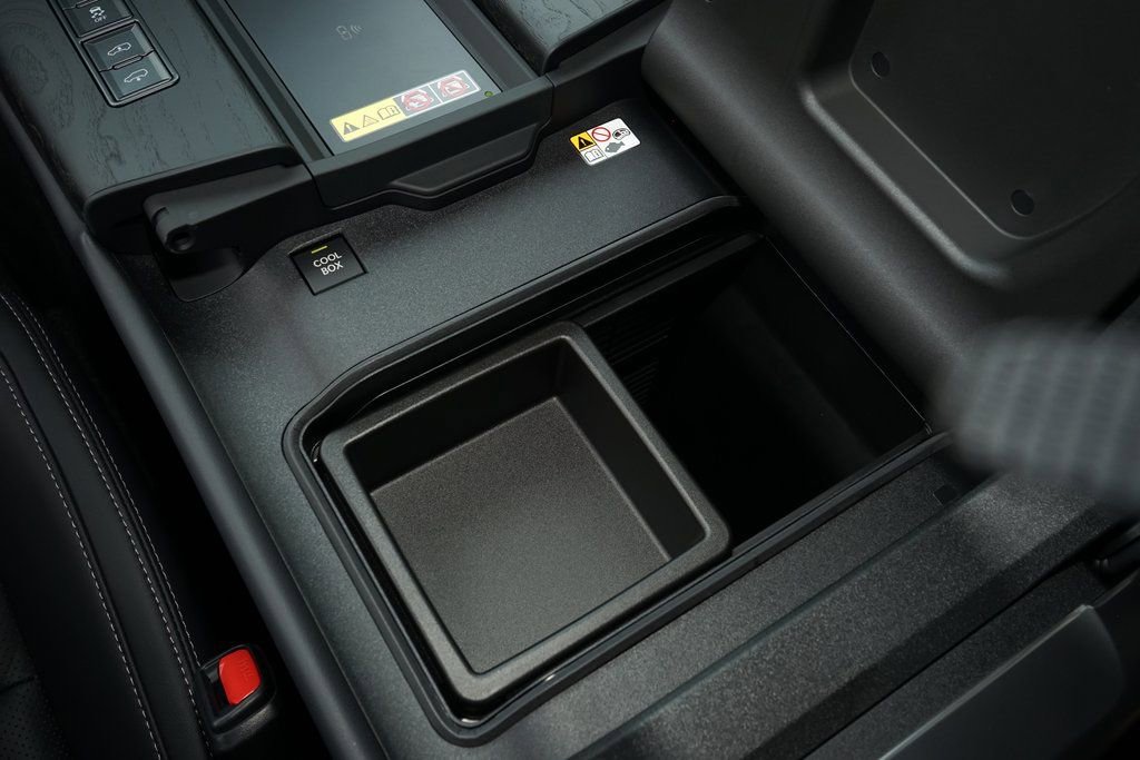 Used 2026 Lexus LX 600 4WD w/ Luxury Package image 20