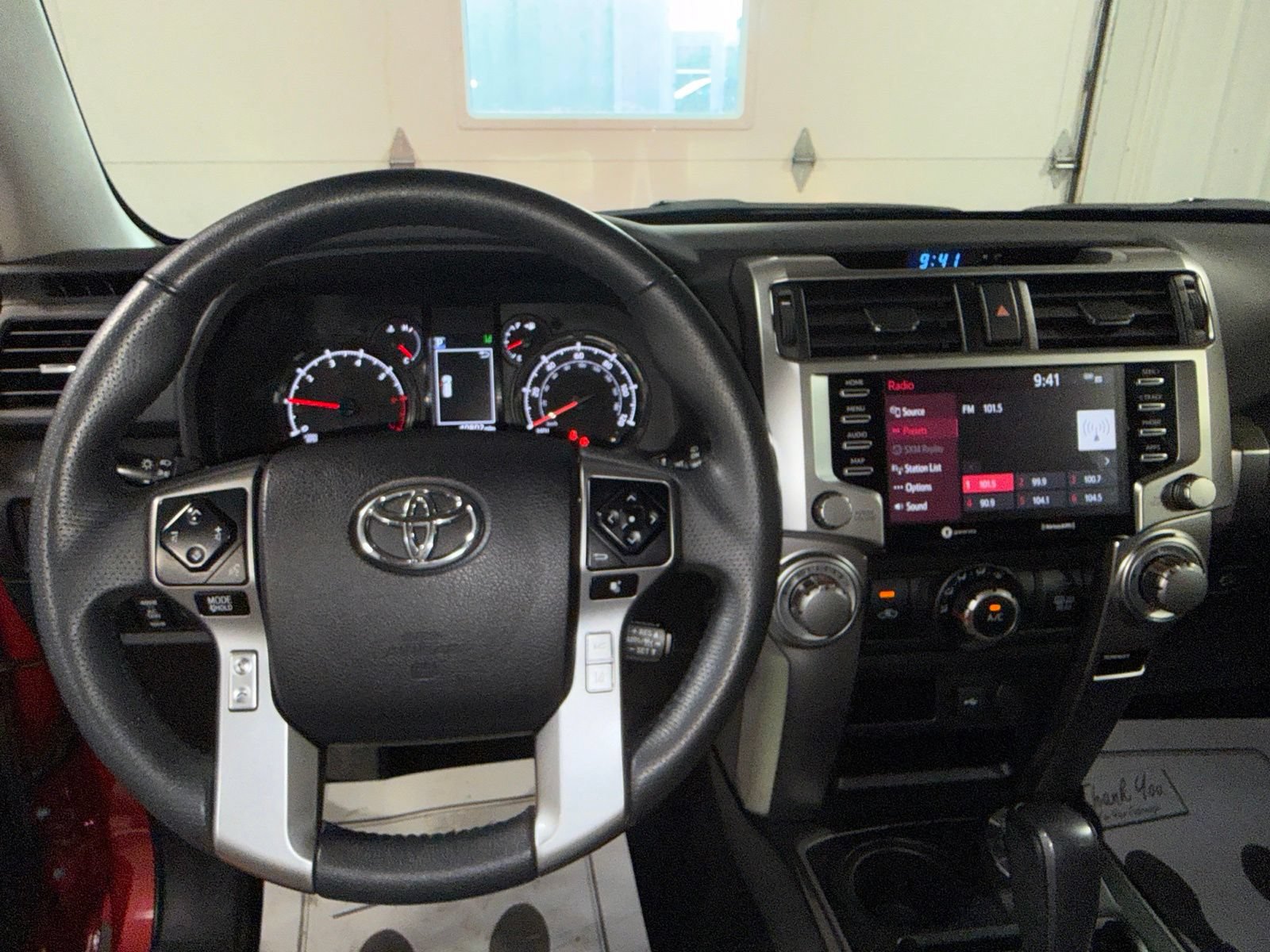 Used 2024 Toyota 4Runner SR5 AWD/4WD image 30