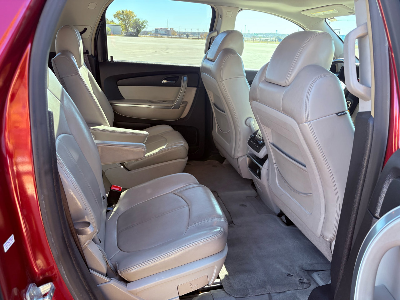 Used 2008 GMC Acadia SLT w/ Luxury Package image 9