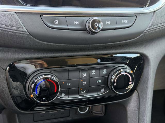 Used 2023 Buick Encore GX Preferred w/ Cold Weather Comfort Package FWD image 30