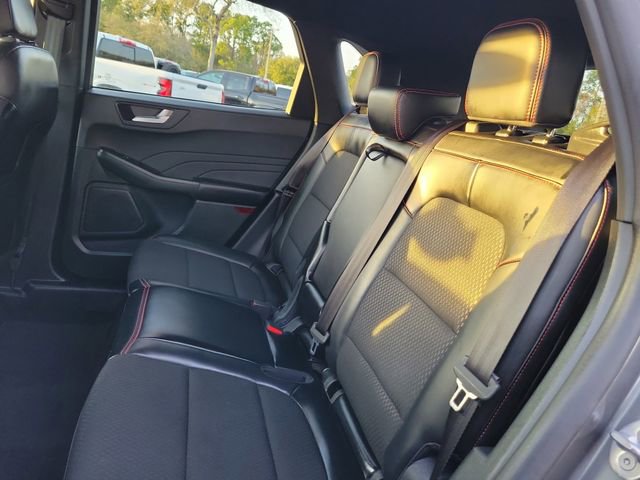 Used 2025 Ford Escape ST-Line image 11