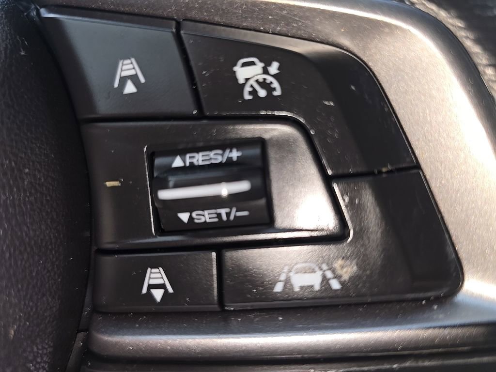 Used 2018 Subaru Crosstrek 2.0i Limited image 20