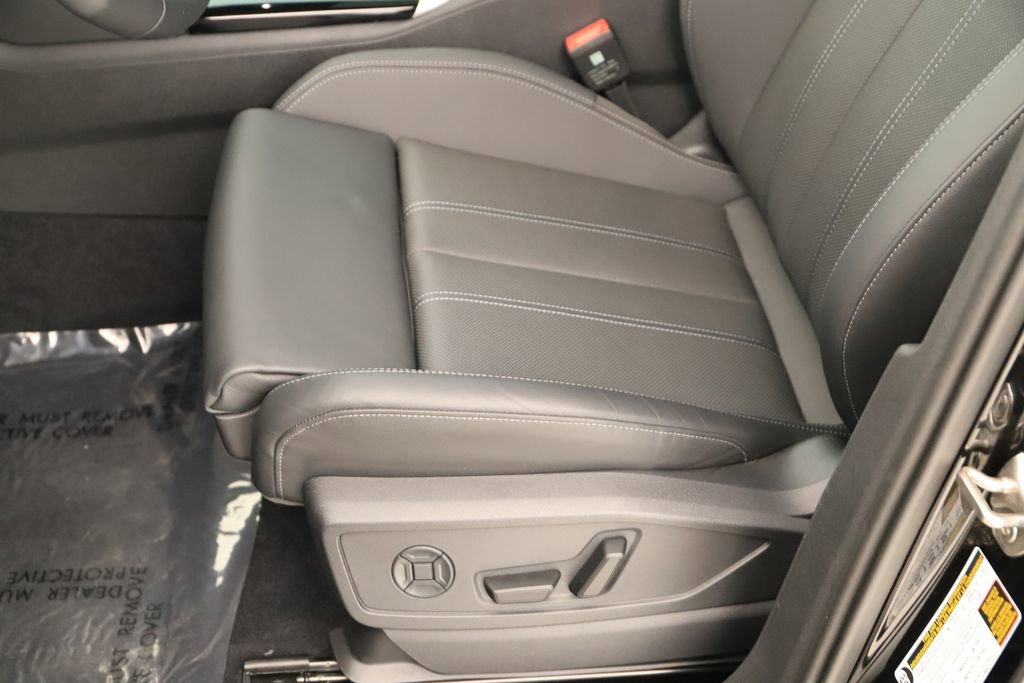 New 2025 Audi Q5 Premium Plus AWD/4WD image 23