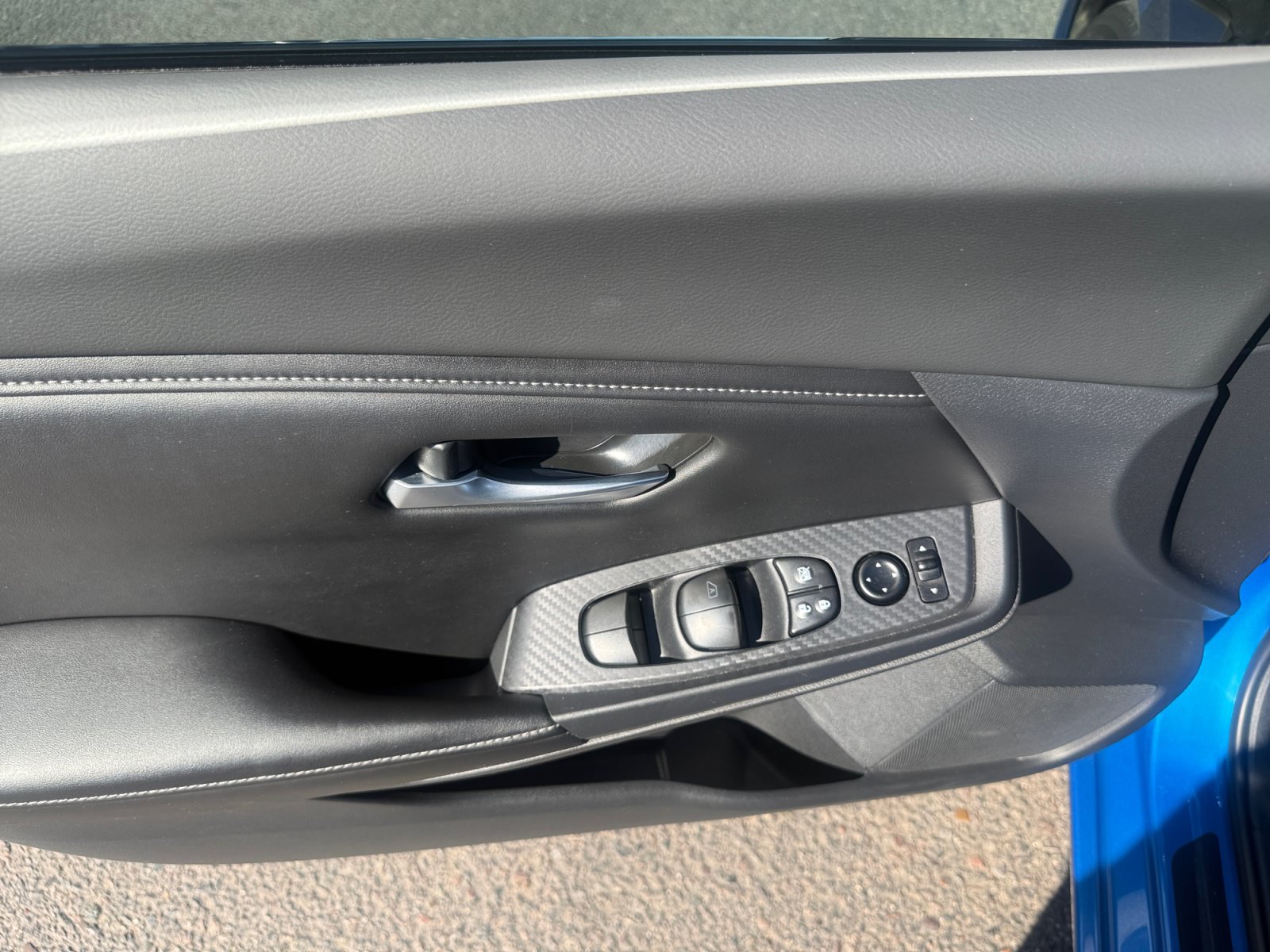 Used 2021 Nissan Sentra SV FWD image 13