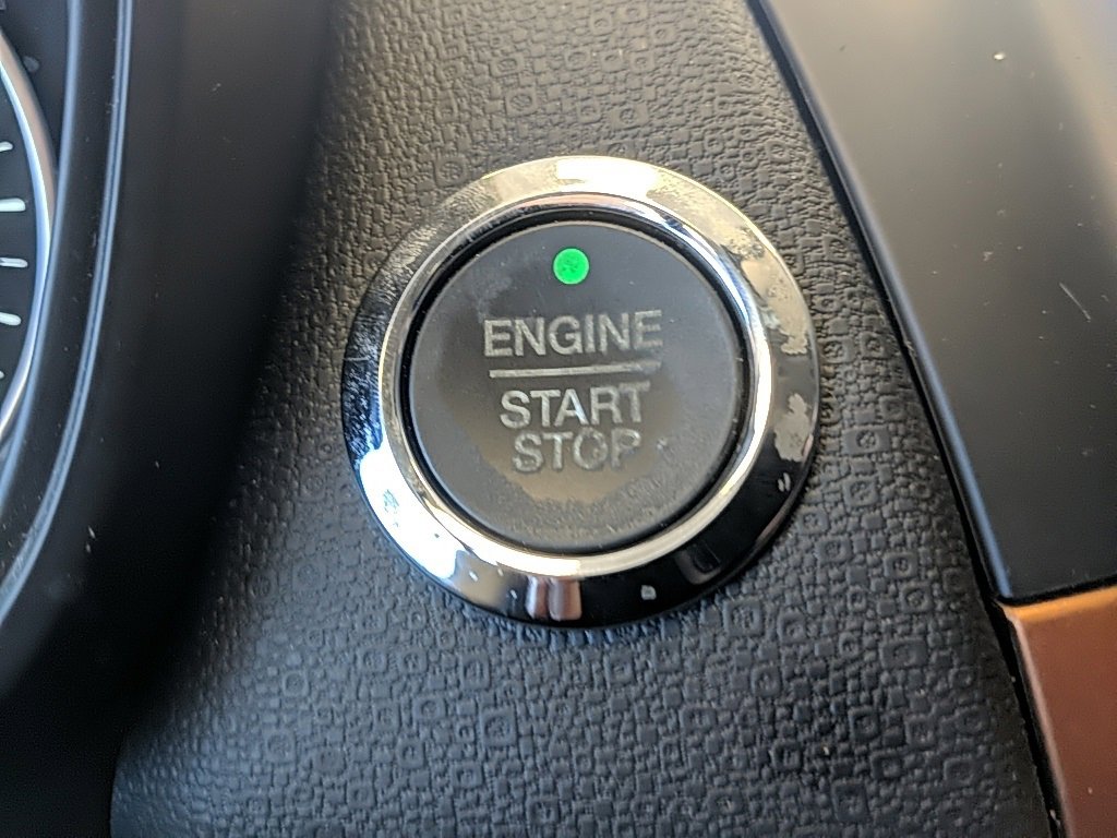 Used 2022 Ford EcoSport SE w/ SE Convenience Package image 22