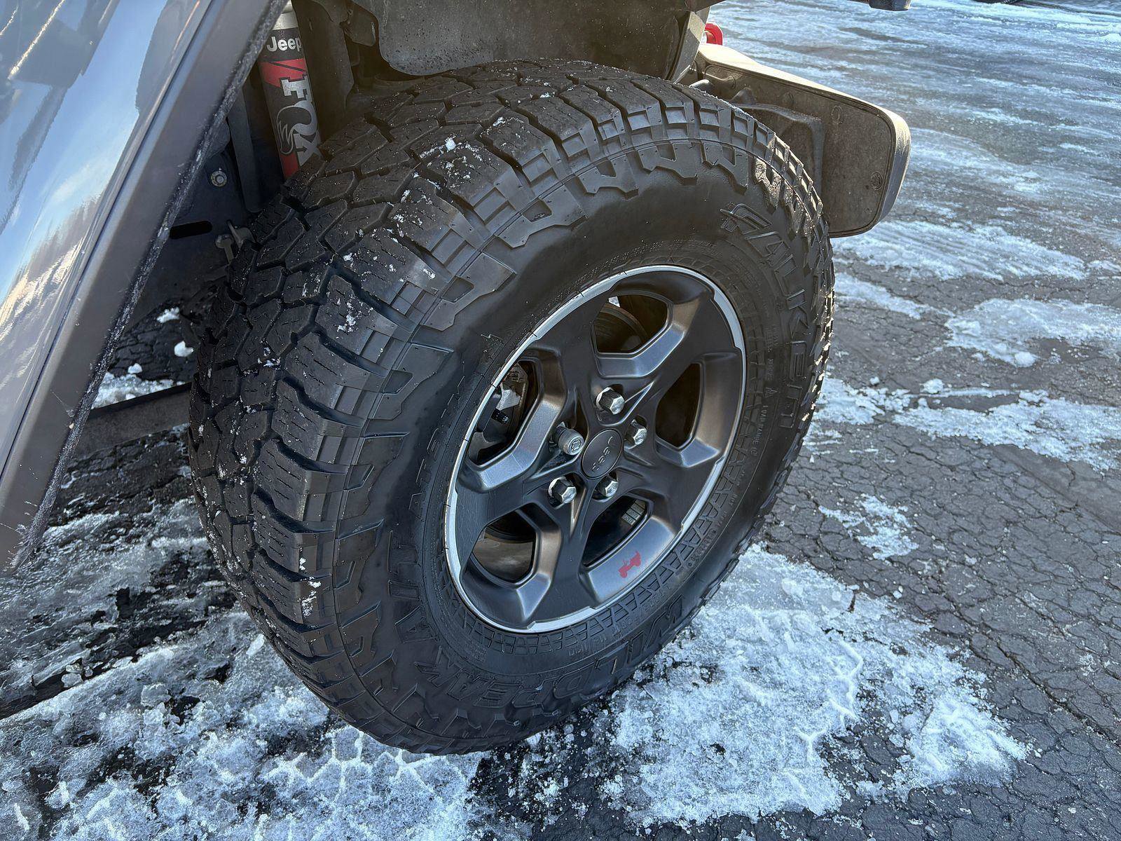 Used 2021 Jeep Gladiator Rubicon image 9