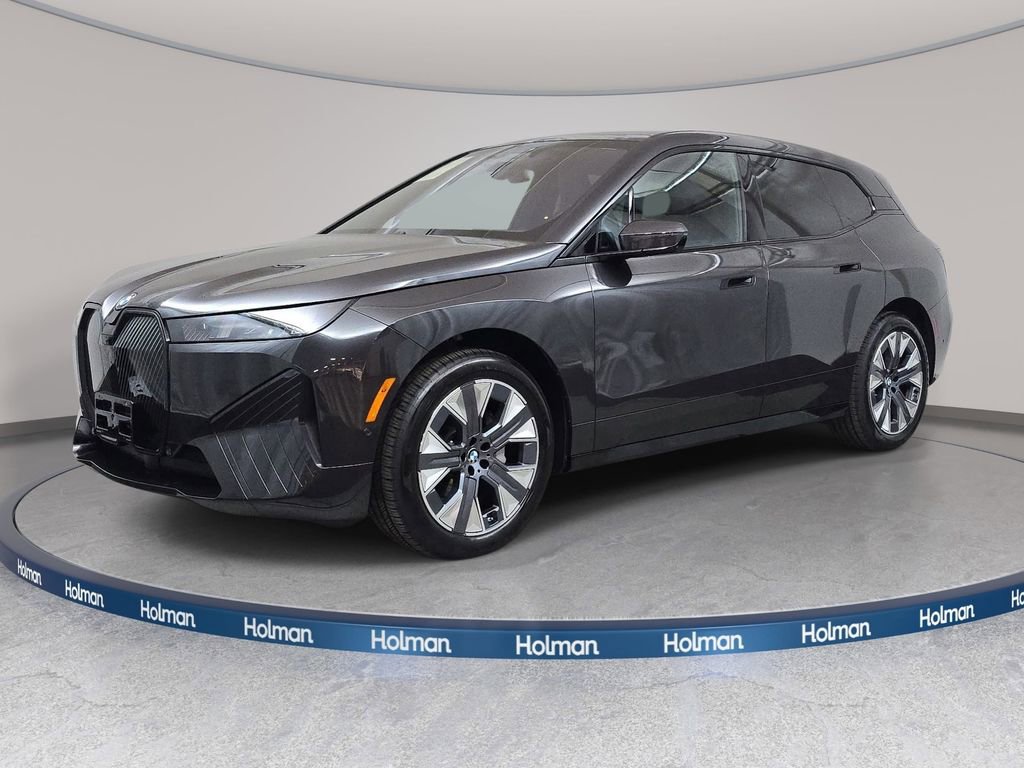 Used 2026 BMW iX xDrive45 w/ Executive Package image 1