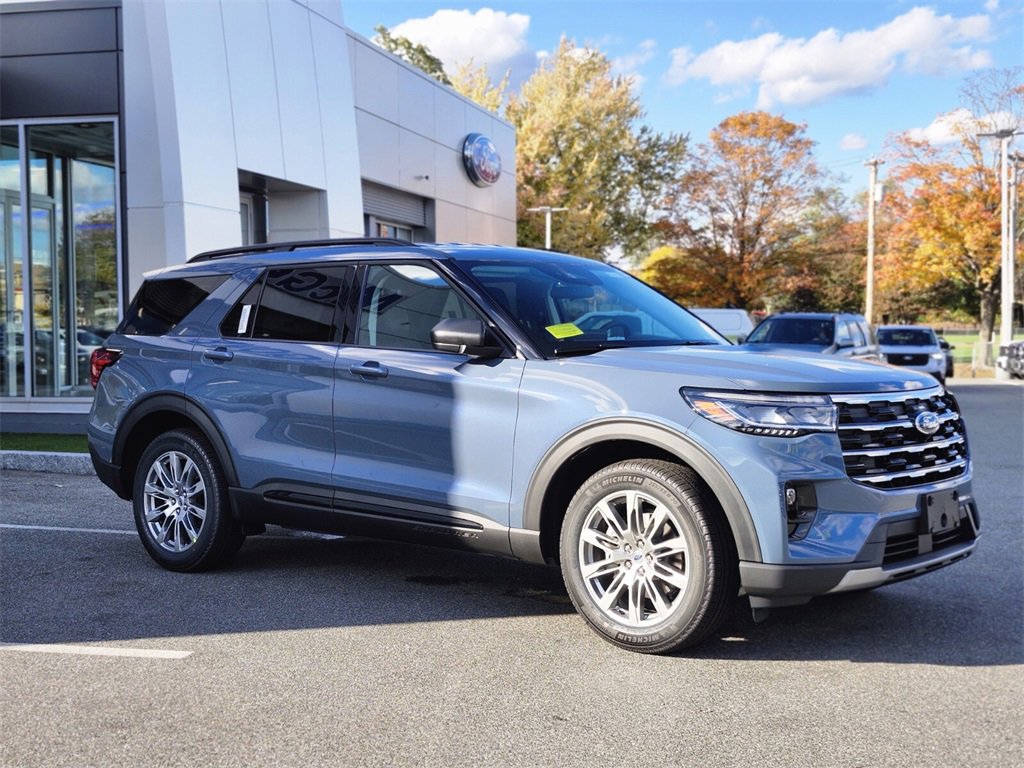 New 2026 Ford Explorer Active image 7
