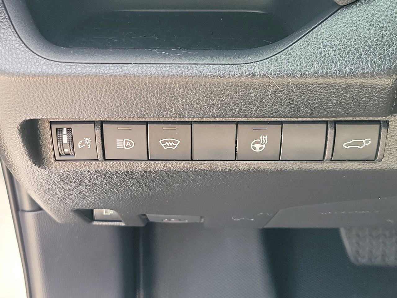 Used 2024 Toyota RAV4 XLE Premium w/ Weather Package AWD/4WD image 32