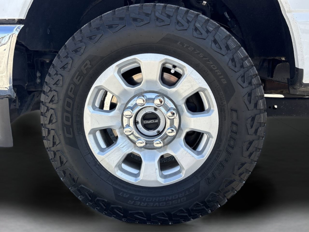 Used 2024 Ford F250 XLT w/ FX4 Off-Road Package image 30