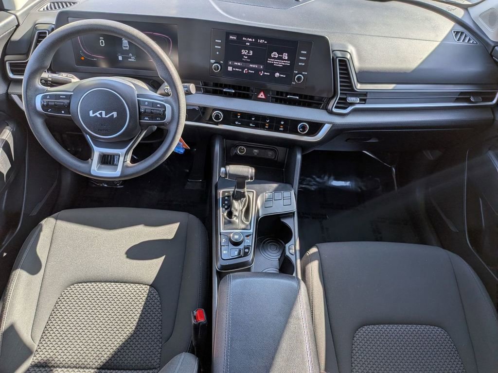 Used 2024 Kia Sportage LX image 13