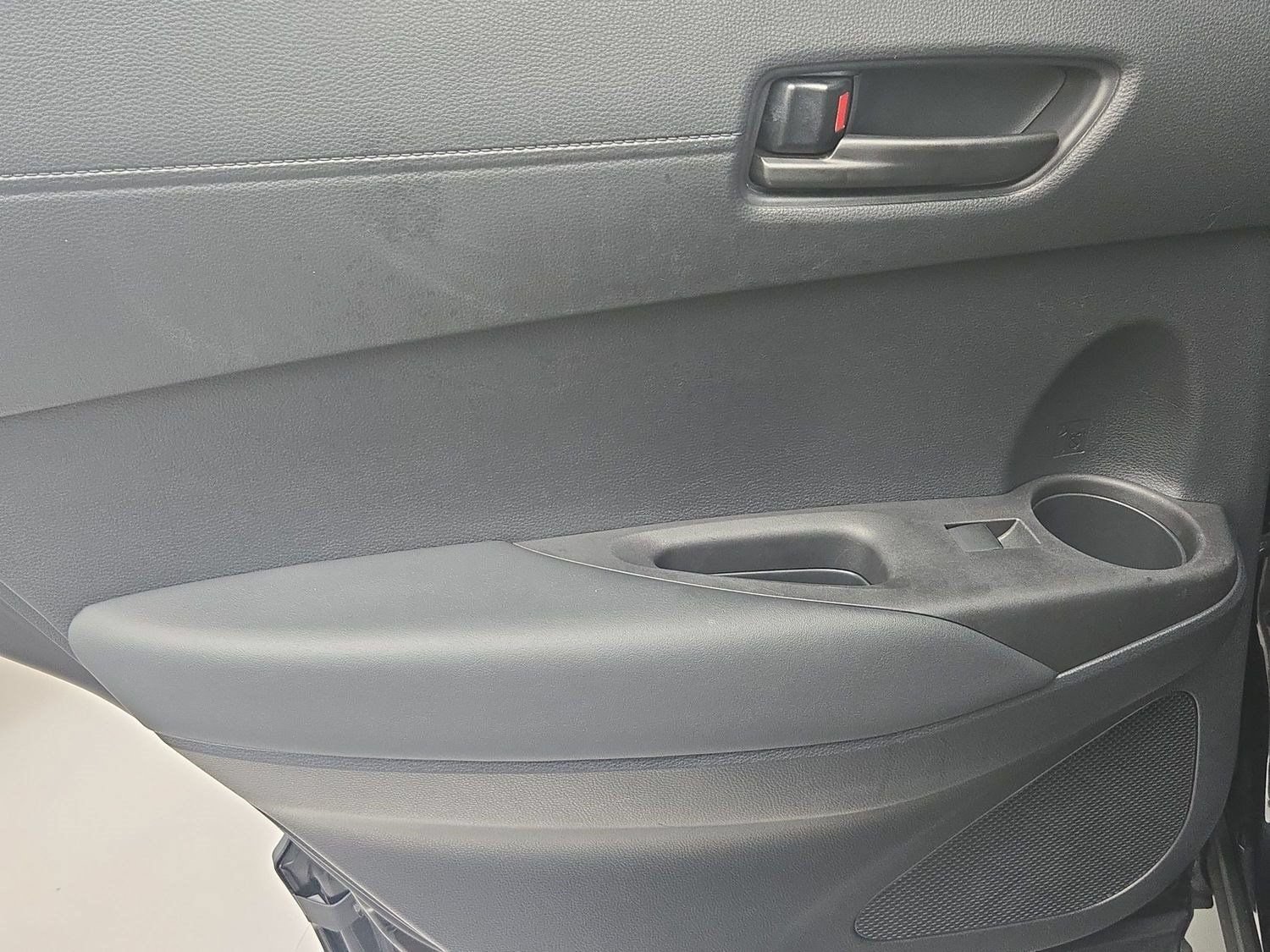 Used 2025 Toyota Corolla Cross AWD Hybrid image 19