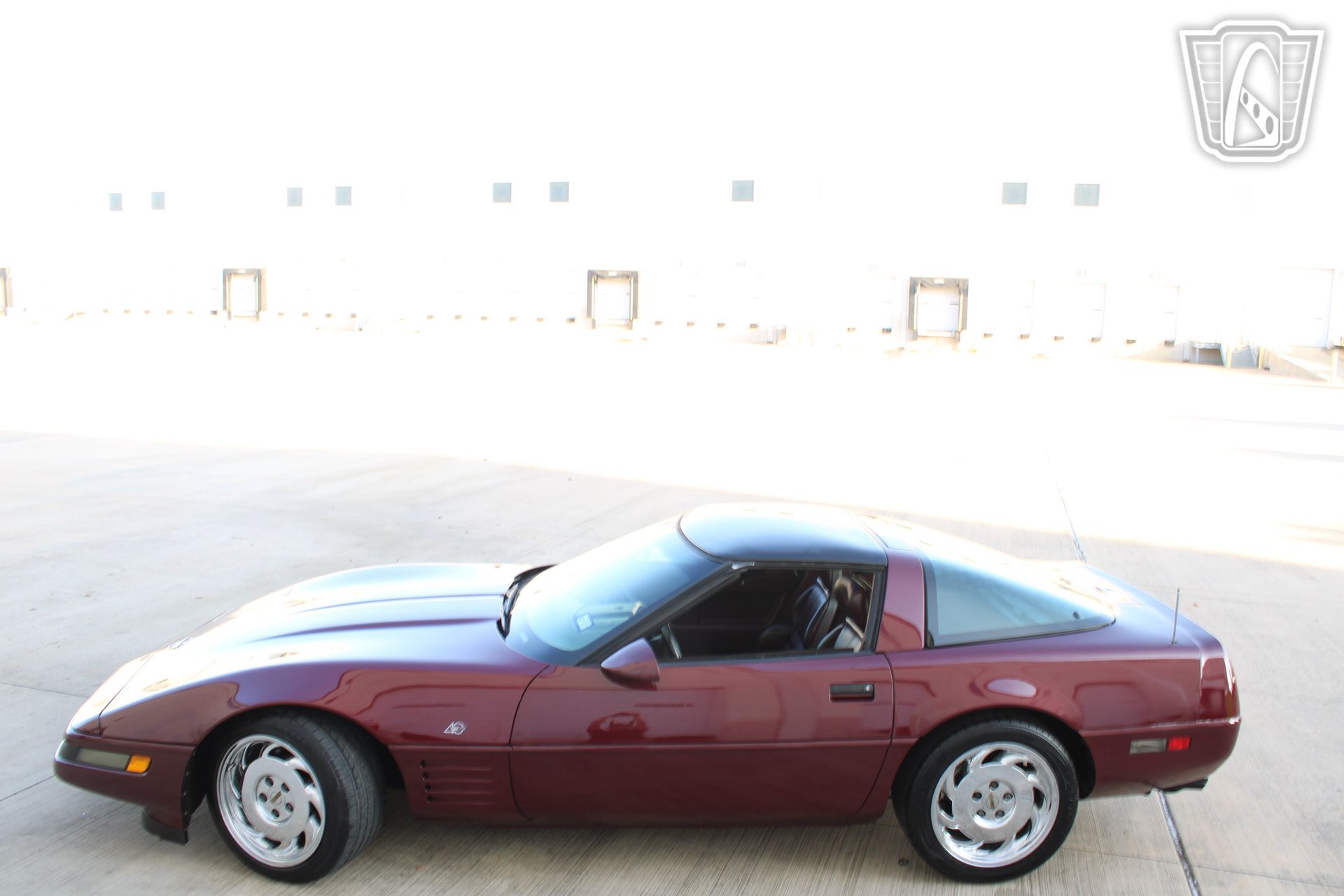 Used 1993 Chevrolet Corvette Coupe RWD image 2
