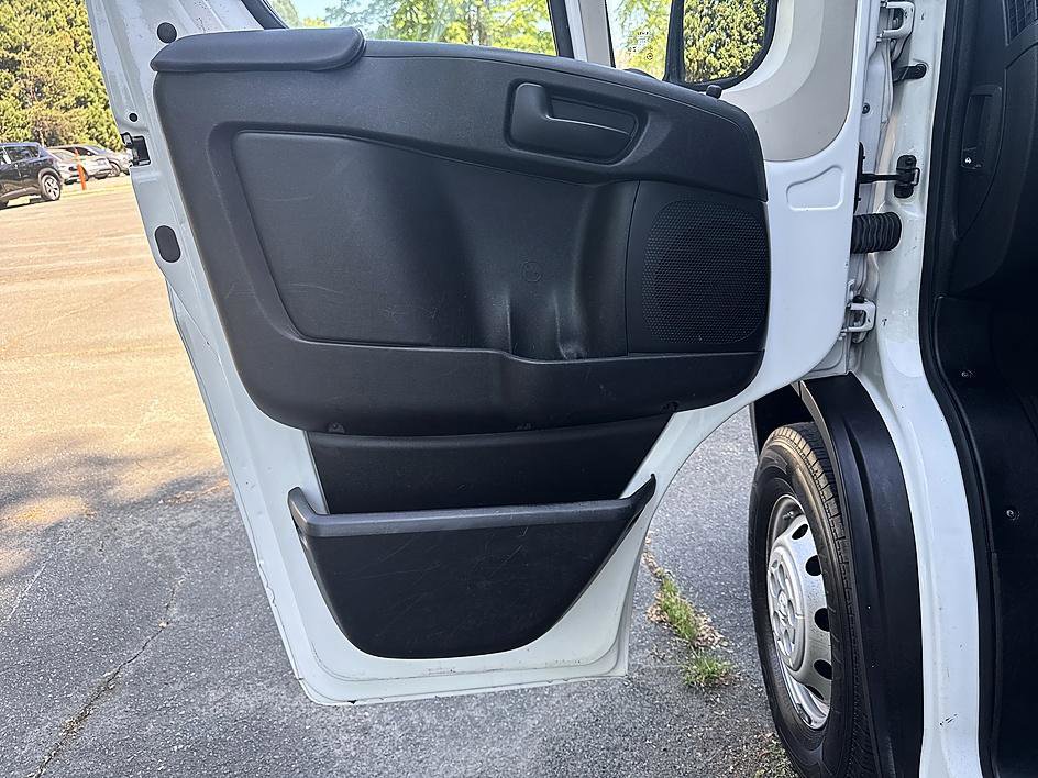 Used 2021 RAM ProMaster 2500 FWD image 9
