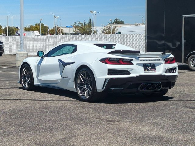 New 2027 Chevrolet Corvette Z06 RWD image 5