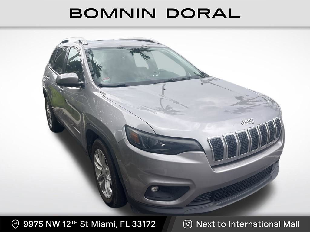 Used 2019 Jeep Cherokee Latitude w/ Popular Appearance Group FWD image 1