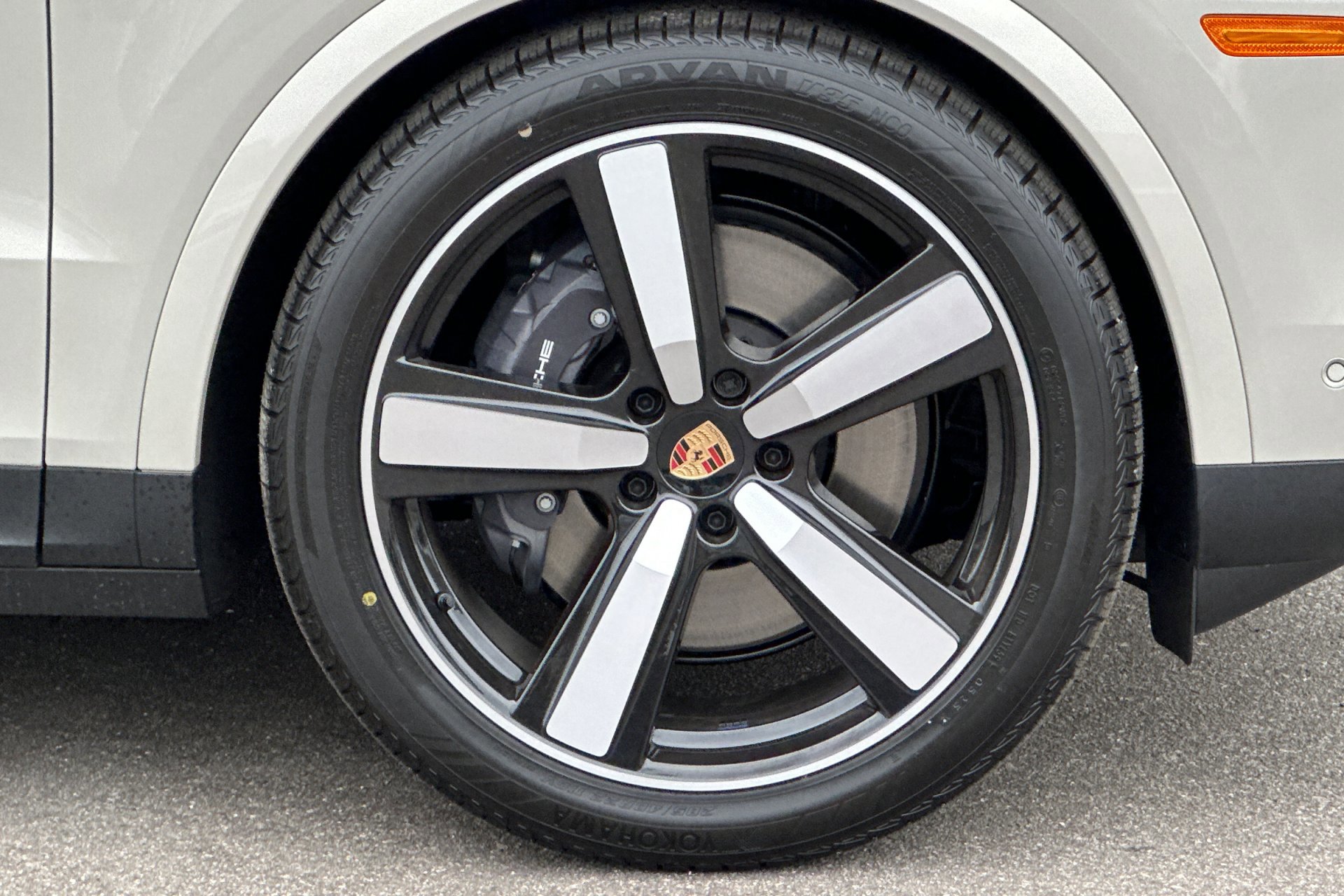 New 2026 Porsche Cayenne Coupe image 43