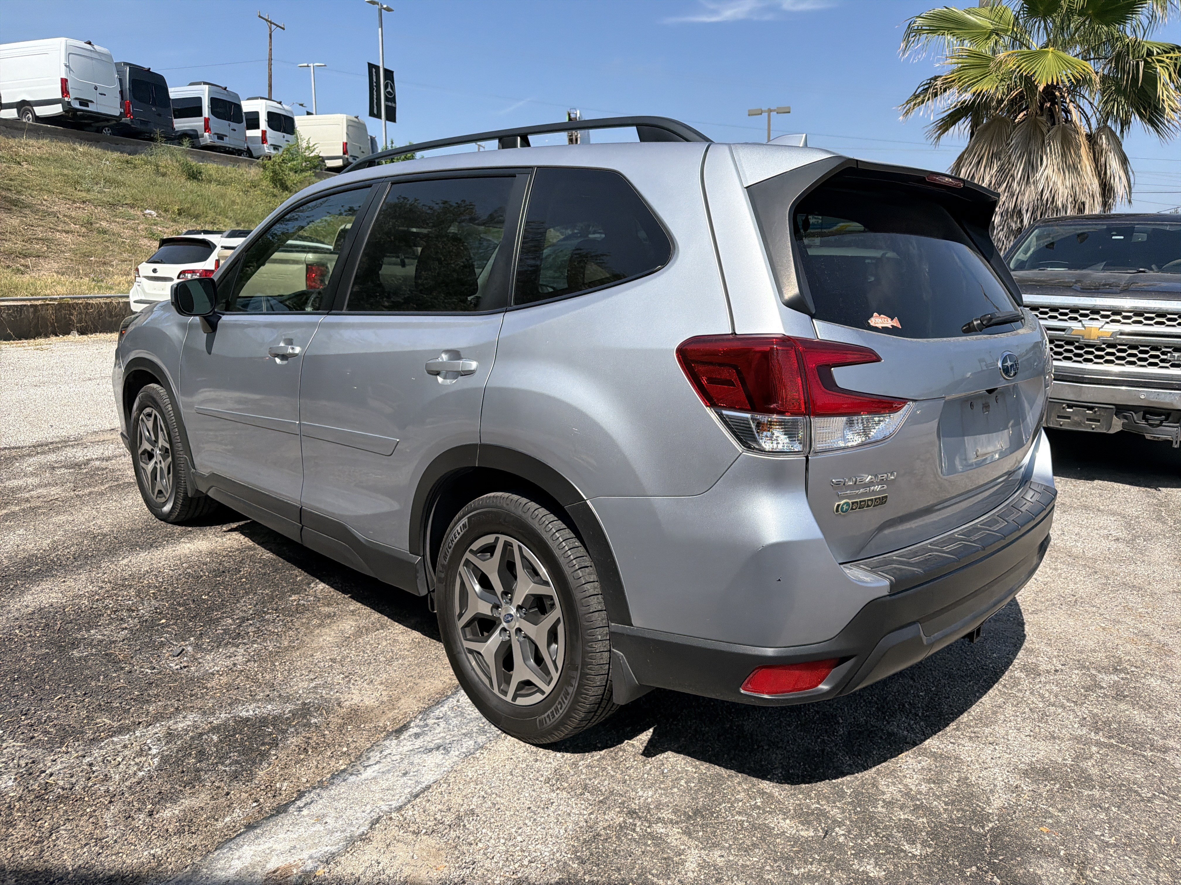 Used 2021 Subaru Forester Premium w/ Popular Package #1 AWD/4WD image 5