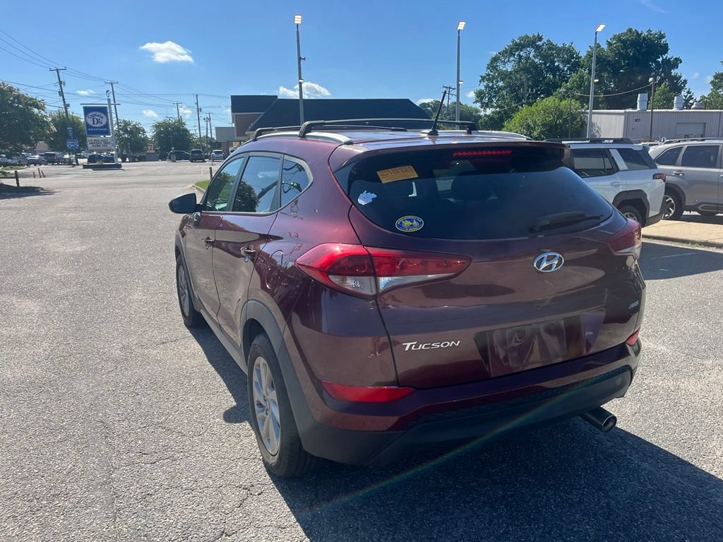 Used 2017 Hyundai Tucson SE w/ SE Popular Package 02 AWD/4WD image 6