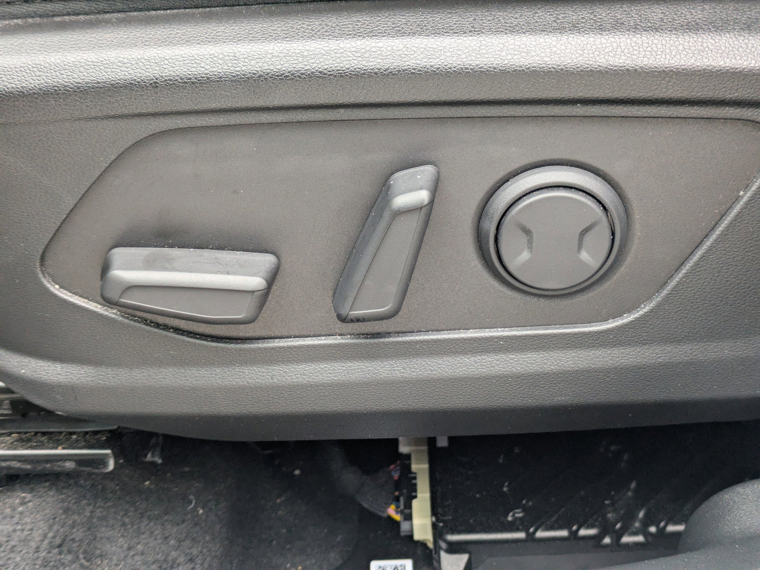 Certified 2023 Hyundai Santa Cruz Limited w/ Cargo Package image 21