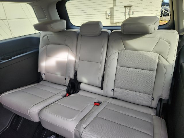 New 2026 Lincoln Navigator Reserve AWD/4WD image 16