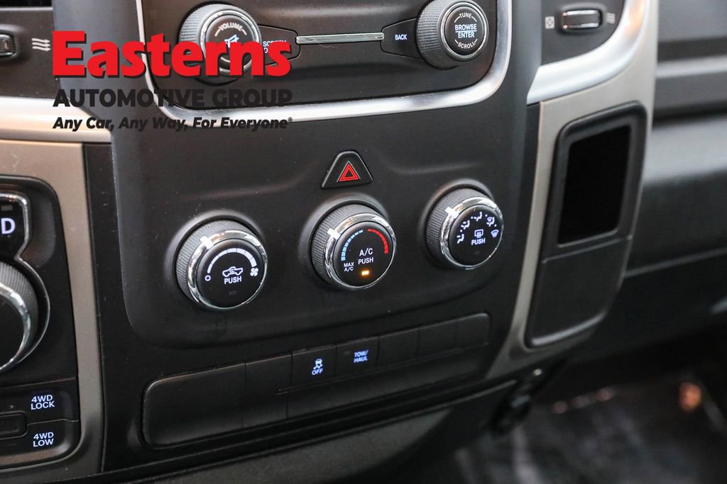 Used 2020 RAM 1500 Classic SLT image 20