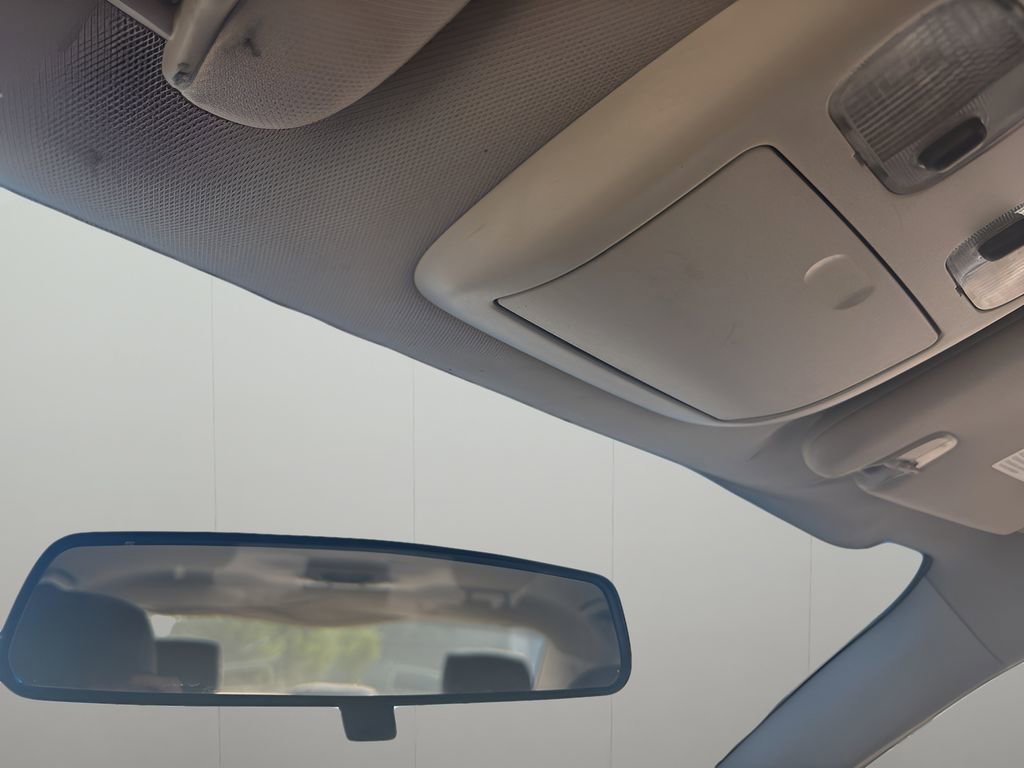 Used 2011 Ford Fusion SE FWD image 22